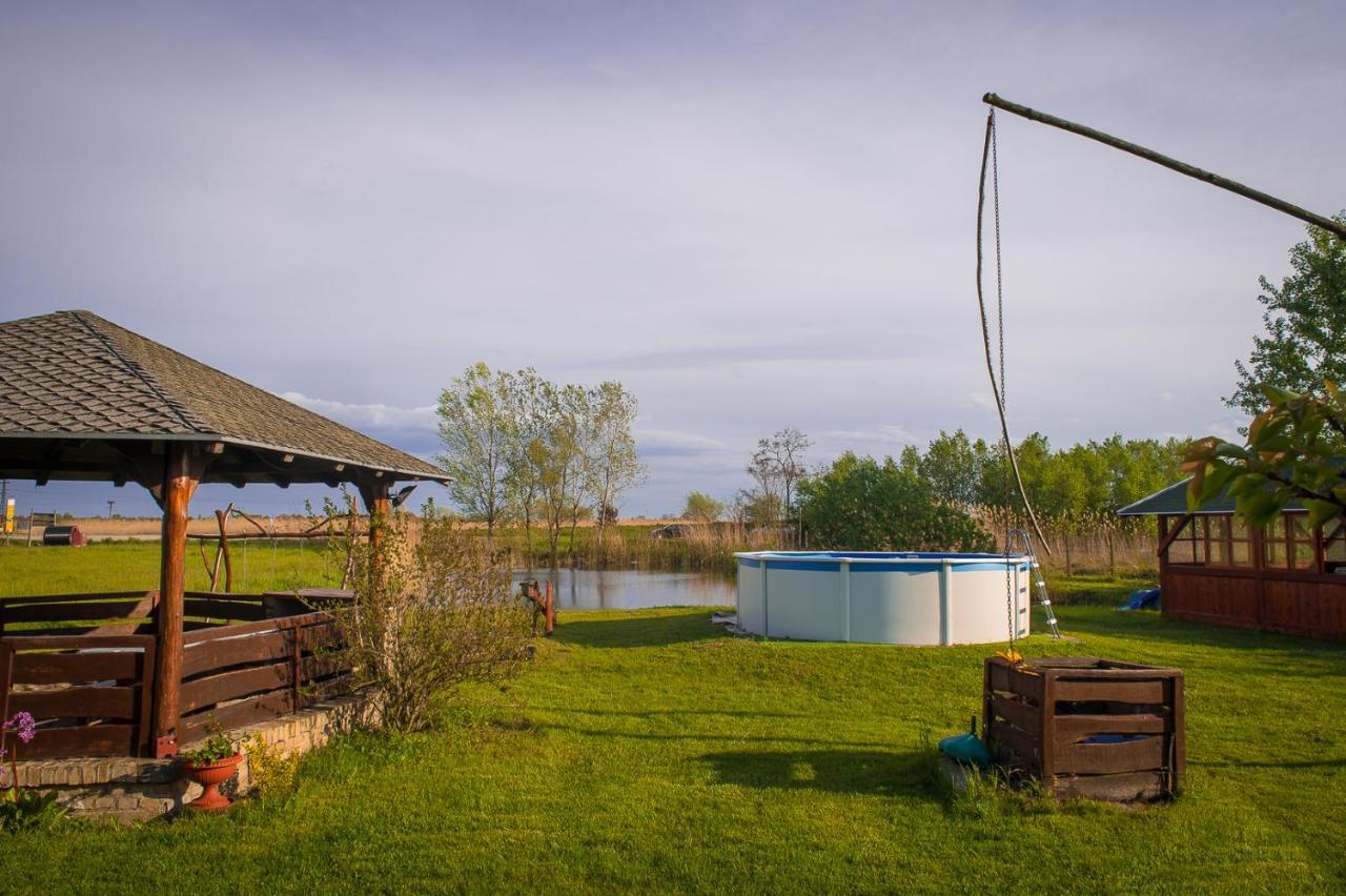 Etno Salas - Etno Ranch - Seosko Turisticko Domacinstvo Villa Палич Екстериор снимка